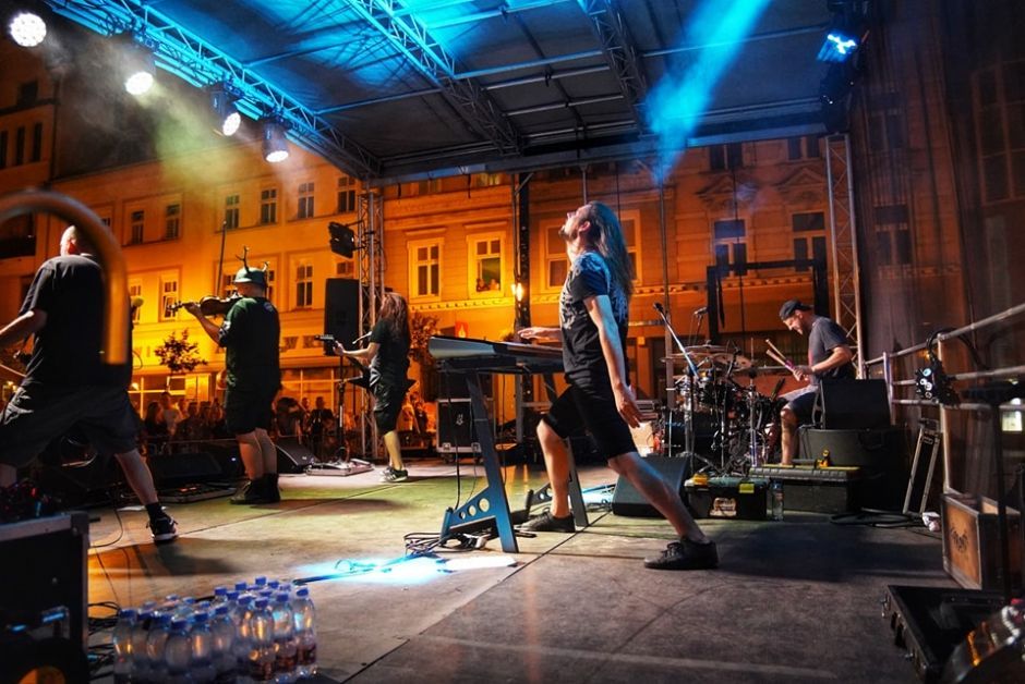 Zdjęcie z koncertu Michała Jelonka z Zespołem